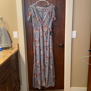 NWT Lulus Floral Maxi Dress